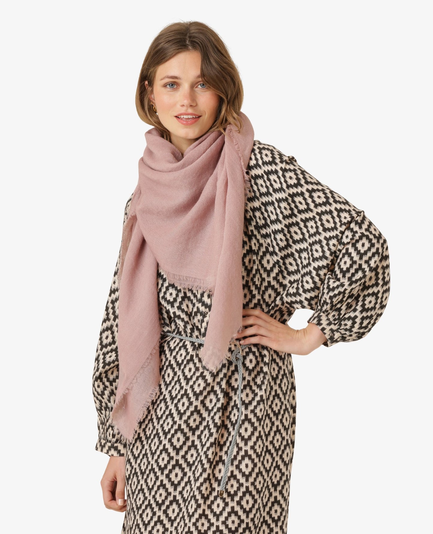 EKKAUM WOOL SCARF