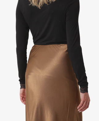 ESSENTIAL DRESSY CREPE SKIRT