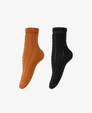 2 PACK POINTELLE SOCKS