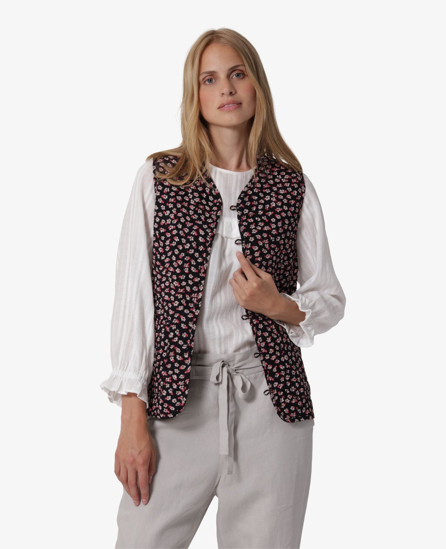 ORGANIC FLORAL COTTON VEST