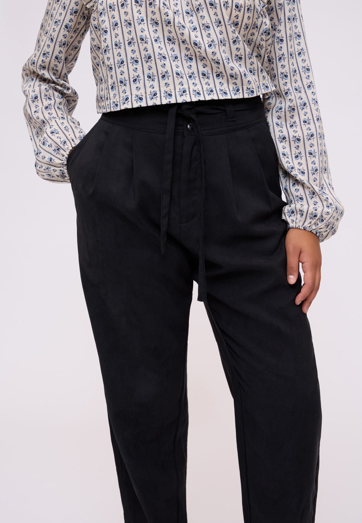 Noa Noa trousers & shorts – Noa Noa Global