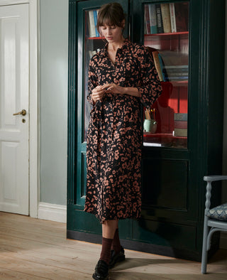 LIVANN FLOWER SHIRT DRESS