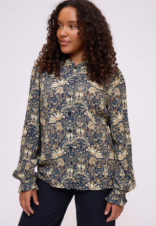 BellaNN Shirt