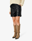 AIMIUM SHORTS Unmade