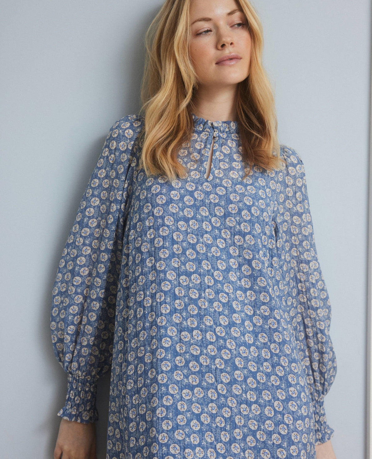 ANAISNN STRUKTURVÆVET KJOLE Noa Noa Long sleeve dresses