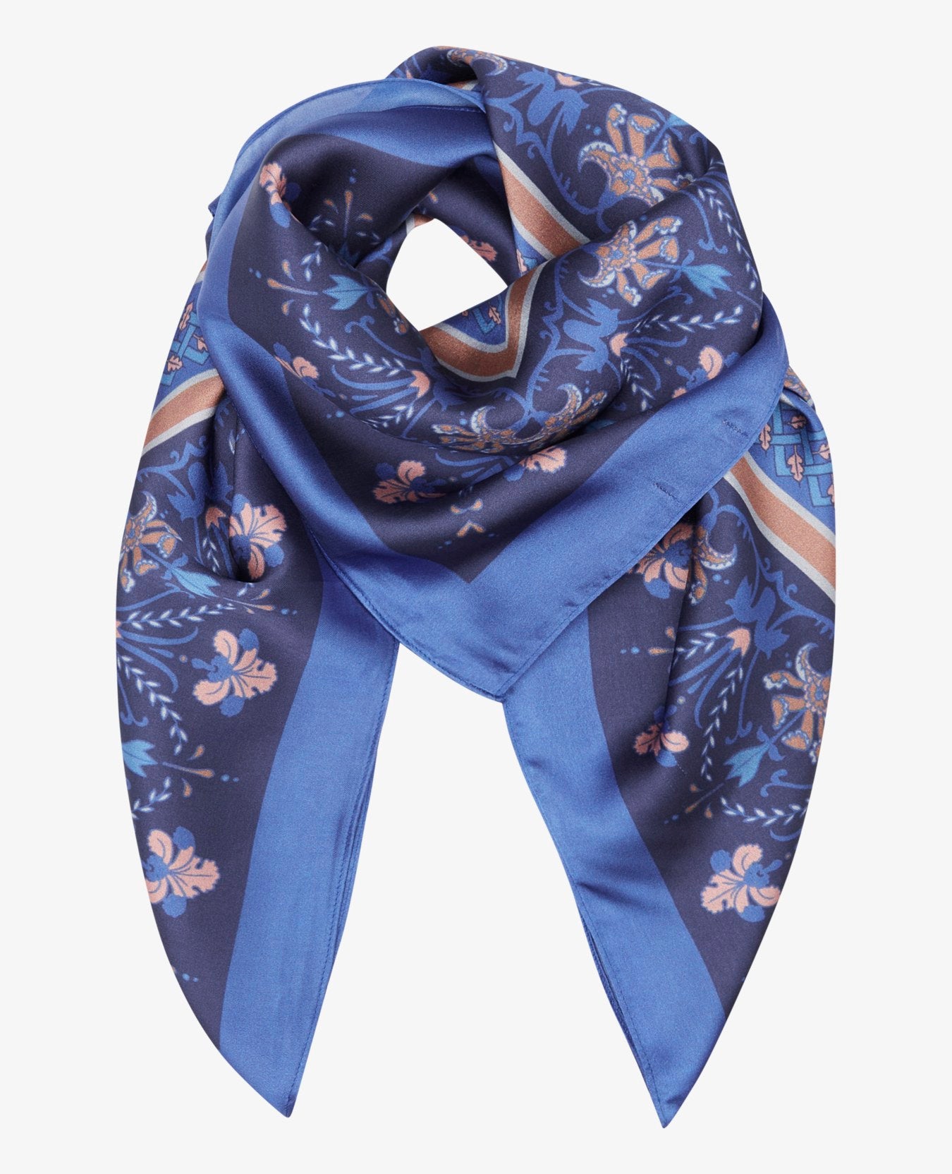 SUVIUM SCARF