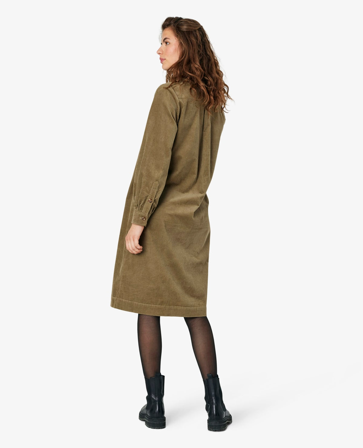 TRINENN FLØJLSKJOLE I ØKOLOGISK BOMULD Noa Noa Long sleeve dresses
