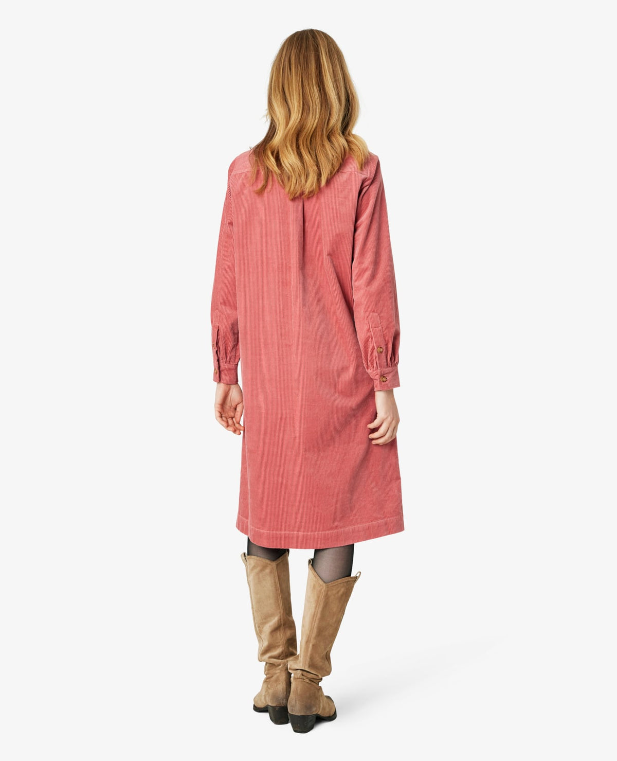 TRINENN FLØJLSKJOLE I ØKOLOGISK BOMULD Noa Noa Long sleeve dresses